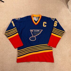 CCM Vintage St Louis Blues Brett Hull Captain Jersey Hockey NHL Mens Sz 52